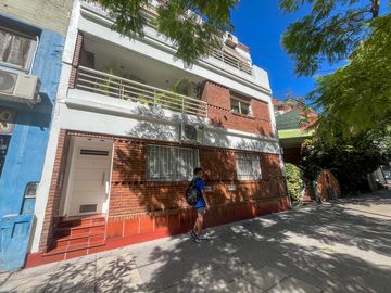 Venta  departamento  3 ambientes en Chacarita.  Bajas expensas