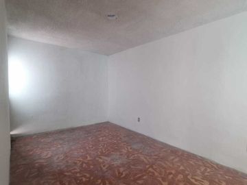 CASA EN VENTA CON GRAN POTENCIAL
