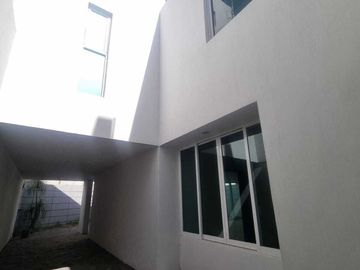 CASA EN VENTA CON GRAN POTENCIAL