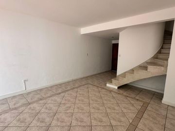 Blanco Encalada 3900, Casa tipo Duplex, 4 Ambientes C/Patio-Terraza-Parrilla-cochera  - Belgrano R