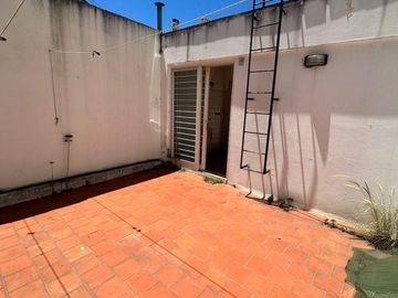 Blanco Encalada 3900, Casa tipo Duplex, 4 Ambientes C/Patio-Terraza-Parrilla-cochera  - Belgrano R