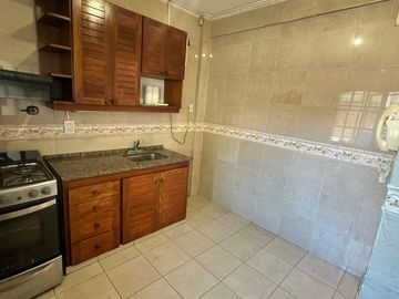 Blanco Encalada 3900, Casa tipo Duplex, 4 Ambientes C/Patio-Terraza-Parrilla-cochera  - V. Urquiza