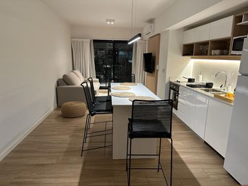Monoambiente totalmente Amoblado y Equipado! Palermo Hollywood.- EN VENTA!