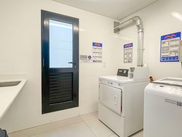 Monoambiente totalmente Amoblado y Equipado! Palermo Hollywood.- EN VENTA!