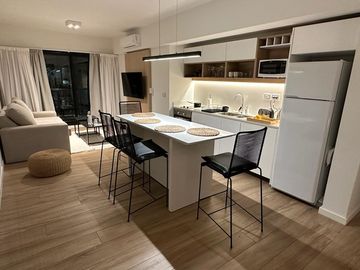Monoambiente totalmente Amoblado y Equipado! Palermo Hollywood.- EN VENTA!