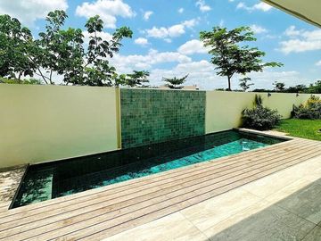 Residencia de 4 Recamaras con Alberca y Jacuzzi en Cabo Norte, Mérida