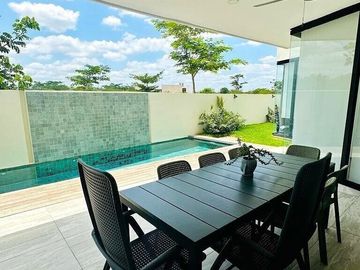 Residencia de 4 Recamaras con Alberca y Jacuzzi en Cabo Norte, Mérida