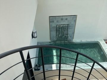 Residencia de 4 Recamaras con Alberca y Jacuzzi en Cabo Norte, Mérida