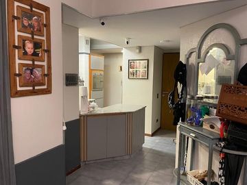 Venta departamento en Belgrano gran terraza,   4 ambientes mas dependencias y cochera