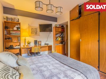 Venta departamento en Belgrano gran terraza,   4 ambientes mas dependencias y cochera
