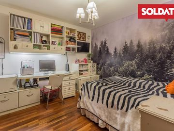 Venta departamento en Belgrano gran terraza,   4 ambientes mas dependencias y cochera