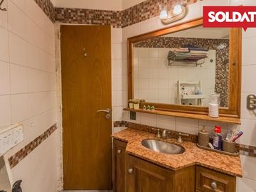 Venta departamento en Belgrano gran terraza,   4 ambientes mas dependencias y cochera