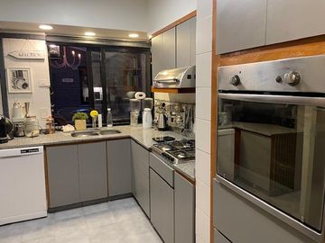 Venta departamento en Belgrano gran terraza,   4 ambientes mas dependencias y cochera