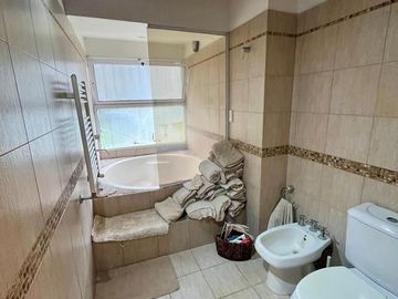 Oportunidad! Casa Quinta en La Reja