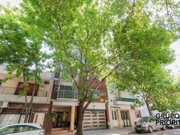 VENTA DEPARTAMENTO 4 AMBIENTES EN BOEDO CON PARRILLA Y QUINCHO INTEGRADO