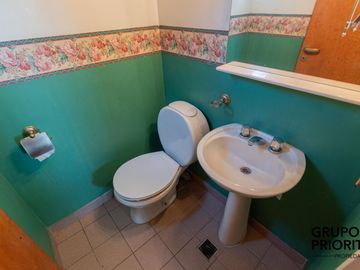 VENTA DEPARTAMENTO 4 AMBIENTES EN BOEDO CON PARRILLA Y QUINCHO INTEGRADO