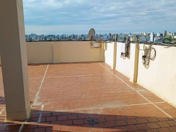 Departamento de 4 ambientes en venta en Boedo