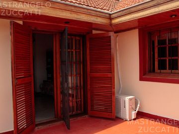 Excelente chalet apto credito hipotecario - Banfield Este