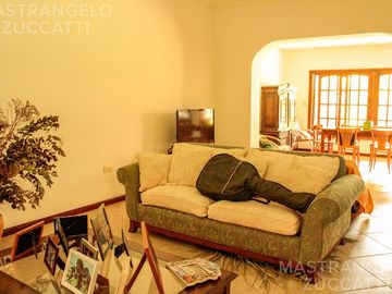 Excelente chalet apto credito hipotecario - Banfield Este