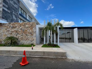 Departamentos(1R) en Venta en Vorá en Temozón Norte