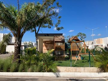 Casa (127) en Venta en Privada Nadira en Conkal