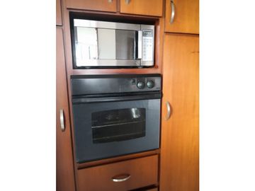 SE ARRIENDA GRAN Y HERMOSO APARTAMENTO EN LOS ALPES