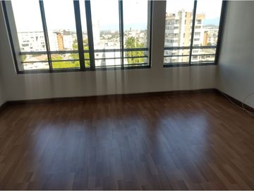 SE ARRIENDA GRAN Y HERMOSO APARTAMENTO EN LOS ALPES