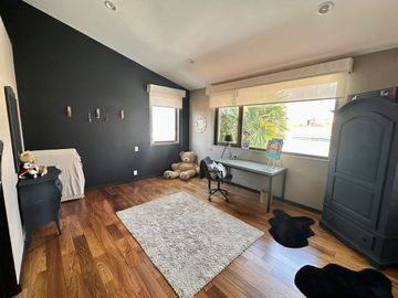 CASA EN VENTA EN PRADO LARGO ZONA ESMERALDA