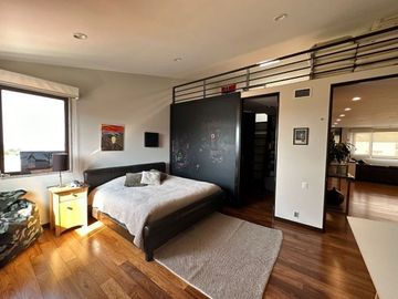 CASA EN VENTA EN PRADO LARGO ZONA ESMERALDA