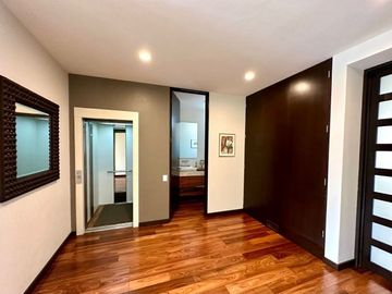 CASA EN VENTA EN PRADO LARGO ZONA ESMERALDA