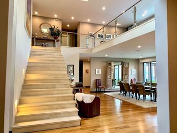 CASA EN VENTA EN PRADO LARGO ZONA ESMERALDA