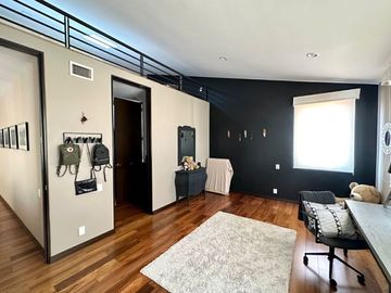 CASA EN VENTA EN PRADO LARGO ZONA ESMERALDA