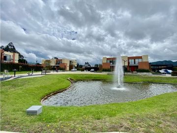 SE VENDE CASA EN OIKOS PALOS VERDES