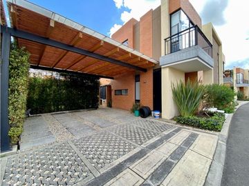 SE VENDE CASA EN OIKOS PALOS VERDES