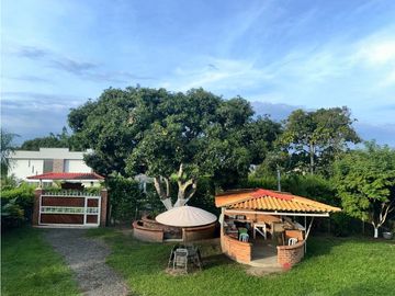 Se alquila Casa campestre, Morelia