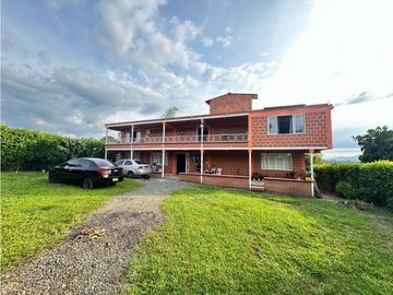 Se alquila Casa campestre, Morelia