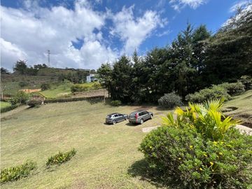 Casa Amoblada en Arriendo en Rionegro sector Ojo de Agua