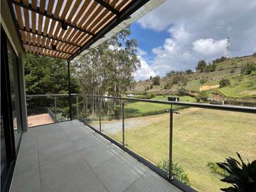 Casa Amoblada en Arriendo en Rionegro sector Ojo de Agua
