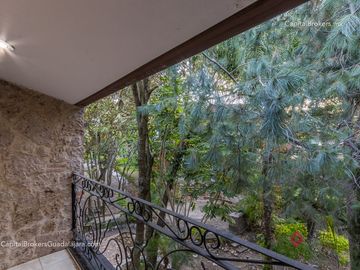 Casa en venta en Bugambilias Zona Sur Lujo