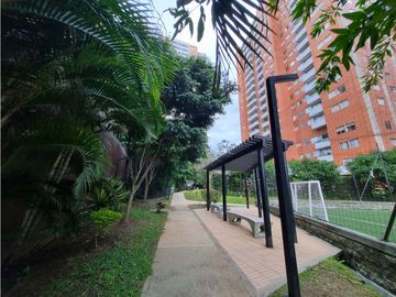 Arrienda  apartamento en Sabaneta / Parte baja