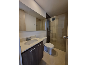 Arrienda  apartamento en Sabaneta / Parte baja