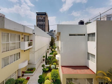 Templada, Acogedora Del Valle Casa Condominio Venta