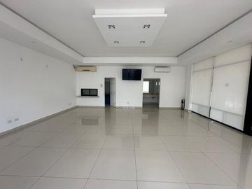 CASA EN VENTA EN PUERTA DE HIERRO