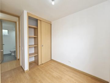 SE VENDE APARTAMENTO EN HAYUELOS VILLEMAR - FONTIBON