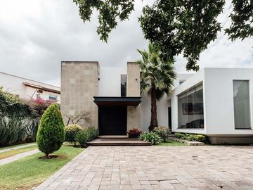 Casa en  venta en increible zona, Esteban de Antuñano Puebla.