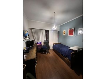 Chalet en lote propio - Parque y cochera triple APTO CREDITO - Chauvín