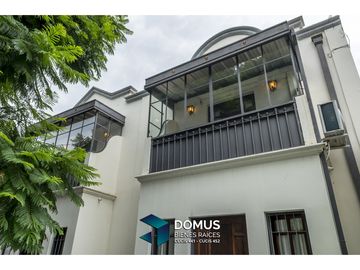 VENTA CASA TRES CERRITOS