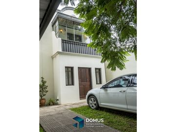 VENTA CASA TRES CERRITOS