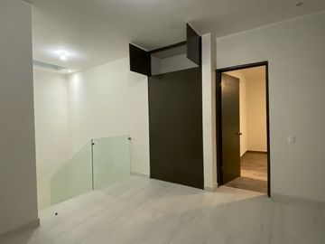 Casa en venta en Valle Poniente, Fracc. Los Cenizos