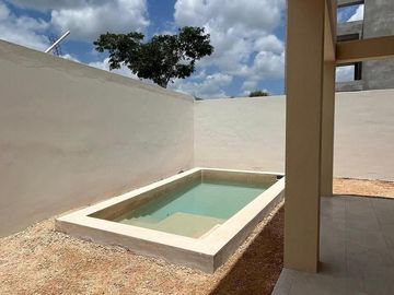Casa residencial de una sola planta en venta en San Antonio Hool